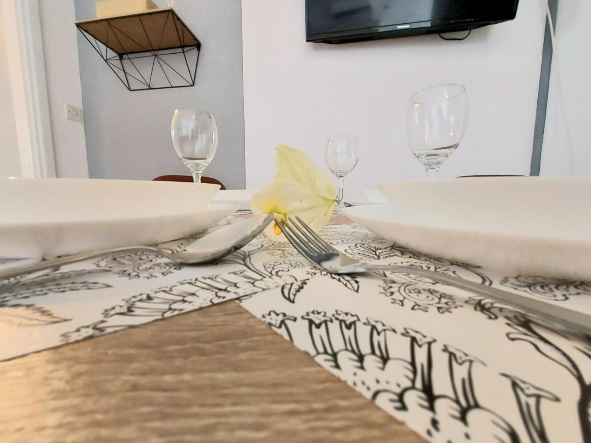 Ljubač Apartmani Seaview المظهر الخارجي الصورة