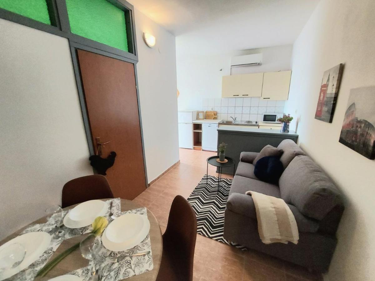 Ljubač Apartmani Seaview المظهر الخارجي الصورة